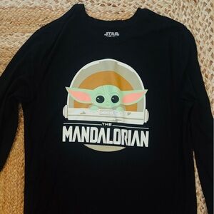 Star Wars “The Mandalorian” Black Graphic Tee